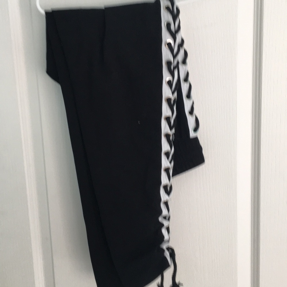 “Sweat pants”